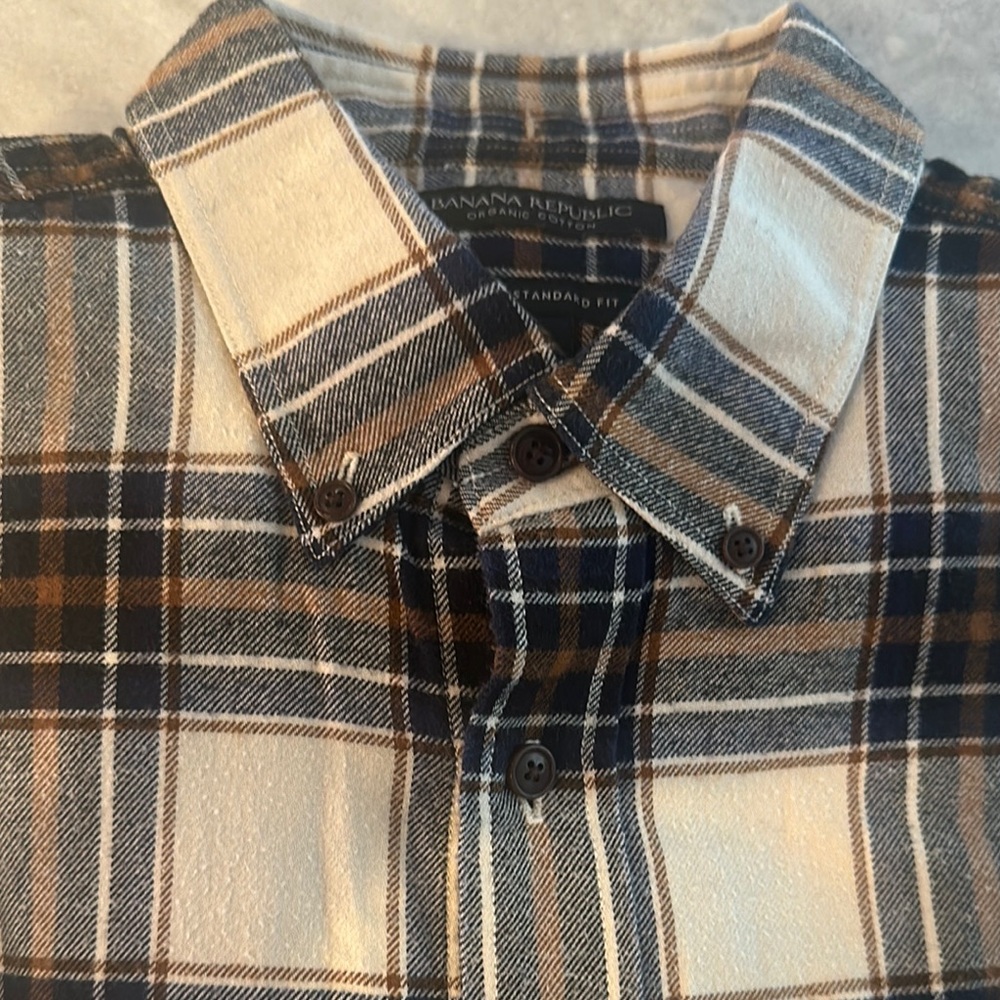 Banana Republic plaid Organic Cotton Untucked Button Down Shirt